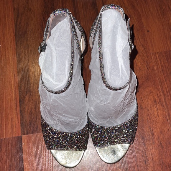 Betsy Johnson Glissten Rainbow Glitter Sandal - Picture 6 of 9